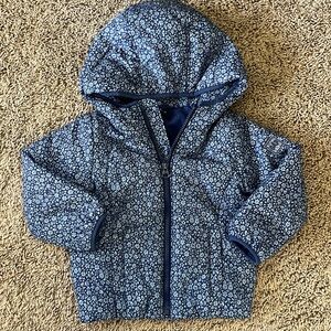 Girls GAP Blue Tonal Floral-Print Hooded Puffer Jacket - Size 3